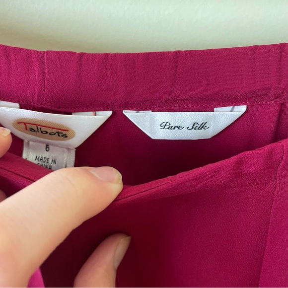 Talbots Raspberry 100% Silk Set! Silk Button Up Top & Pant Set Size 6 - Picture 8 of 16